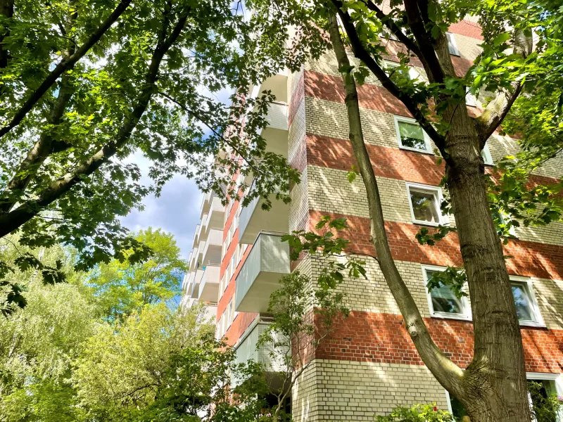 Aussenansicht - Wohnung mieten in Hamburg - Ideale Single oder Studentenwohnung - Nähe Stadtpark -