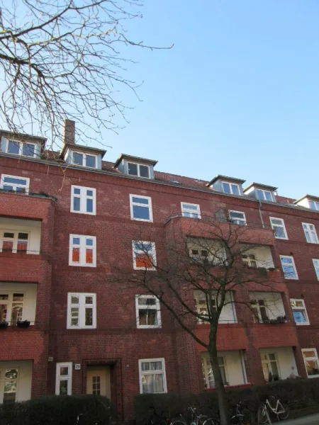 Außenansicht - Wohnung mieten in Hamburg - Sehr geräumig und nähe HH-Stadtpark