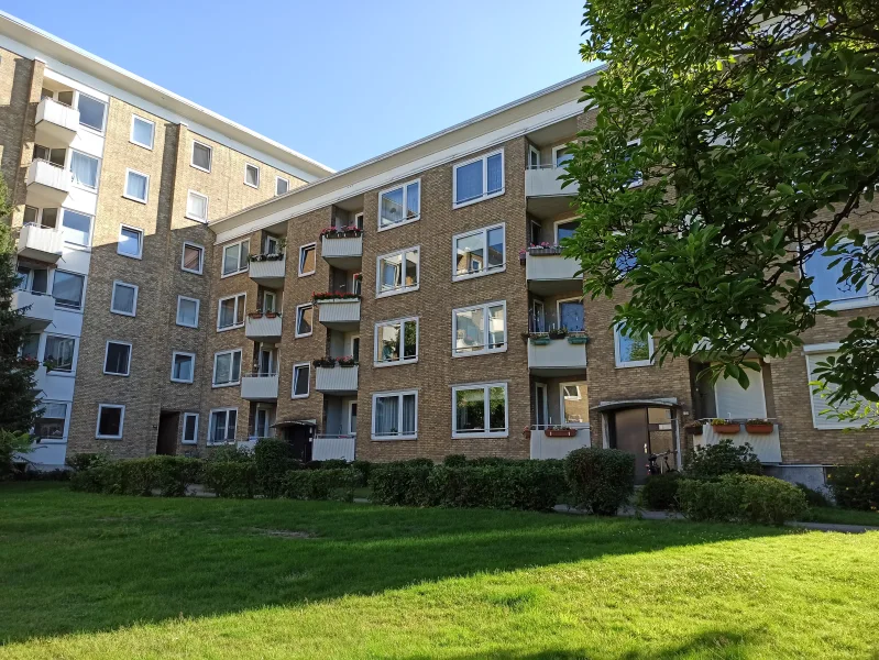 Außenansicht - Wohnung mieten in Hamburg - Gemütliche 2 Zimmerwohnung zum Wohlfühlen mit Balkon