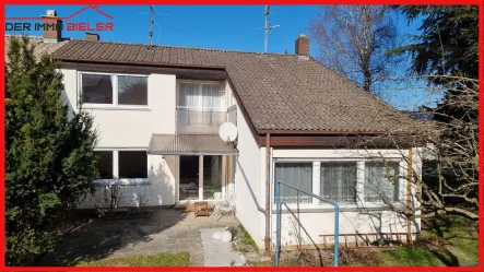 Hausansicht Südseite - Haus kaufen in Lörrach-Salzert - Nur 12 KM bis Basel!! Gepflegtes Reihenendhaus in Split-Level-Bauweise mit Garten in Lörrach Salzert