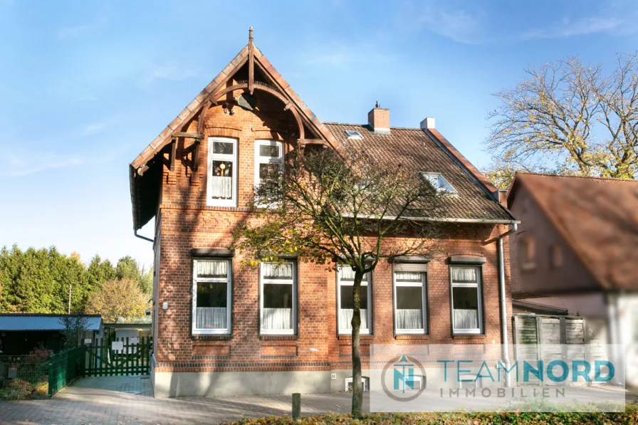 Außenansicht - Haus kaufen in Winsen (Luhe) - Zentral und generationsübergreifend – Ihr neues Zuhause in Winsen (Luhe)