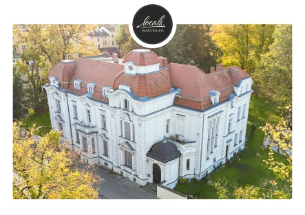 locals Immobilien - Haus kaufen in Potsdam - Einzigartiges Anwesen: Historische Villa auf 6.000m² Parkgrundstück mit Raum für weitere Entwicklung