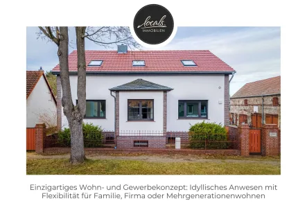 Titelbild - Haus mieten in Potsdam - Einzigartiges Wohn- und Gewerbekonzept: Idyllisches Anwesen mit Flexibilität für Familie und Firma