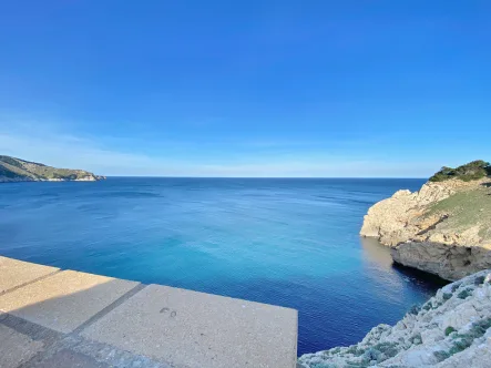  - Haus kaufen in Capdepera / Cala Rajada - Villa mit vollem Meerblick & ETV-Lizenz