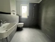 Modernes Badezimmer