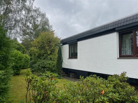 Außenansicht - Haus mieten in Hamburg - Bungalow in Bestlage von Bergstedt