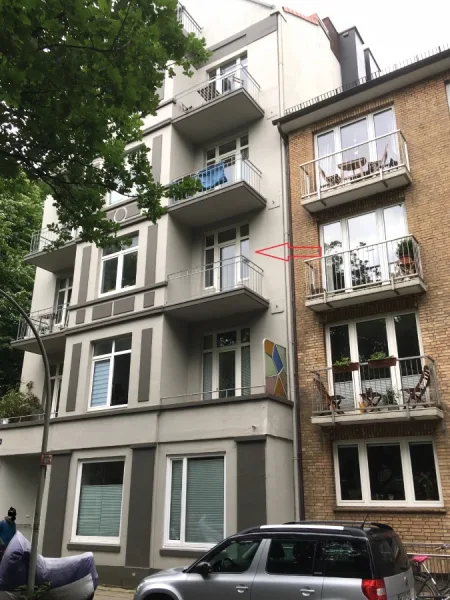 Ansicht mit Balkon