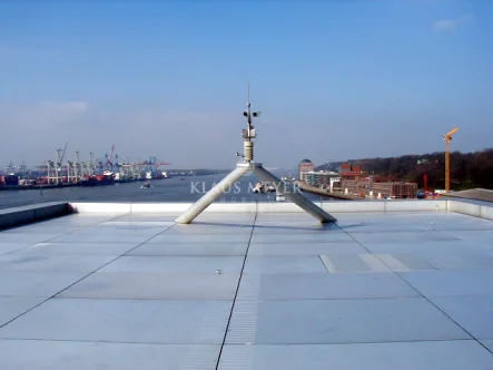 Hier sind Sie der Kapitän - Büro/Praxis mieten in Hamburg - Dockland, 4. OG, einzigartiger Elbblick, gemeinschaftl. Terrassen, Stellplätze, provisionsfrei