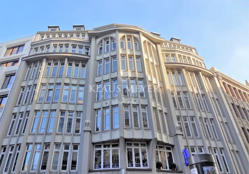 Ansicht - Büro/Praxis mieten in Hamburg - Innenstadtbüro im 6. OG, DG, provisionsfrei