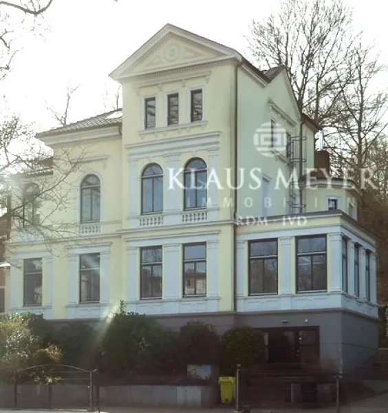 Vorderansicht  - Zinshaus/Renditeobjekt kaufen in Hamburg - Villa aus der Gründerzeit als Firmensitz - Büronutzung, 10 Stellplätze, für den Käufer provisionsfrei