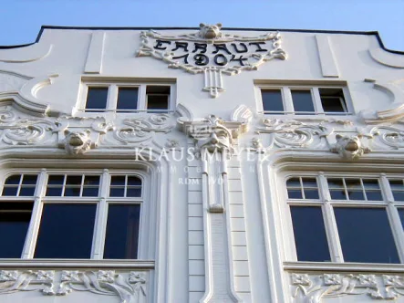 Baujahr - Büro/Praxis mieten in Hamburg - Gründerzeit-Villa  modernisiert, Pakett, Stuck, BALKON