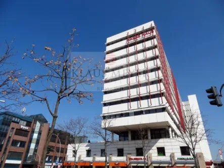 Ansicht - Büro/Praxis mieten in Hamburg - hochwertige Büroflächen, 4 Kfz - Stellplätze, provisionsfrei