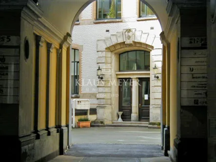 historisch - Büro/Praxis mieten in Hamburg - Provisionsfrei, hell, Loftstyle, historisches Ensemble HH-Altstadt, Nh. Speicherstadt