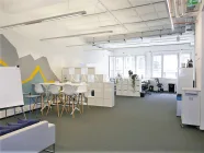 im Büro, 637m²