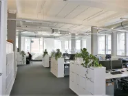 im Büro, 637m²