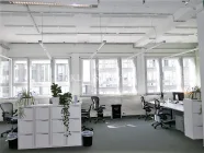 im Büro, 637m²