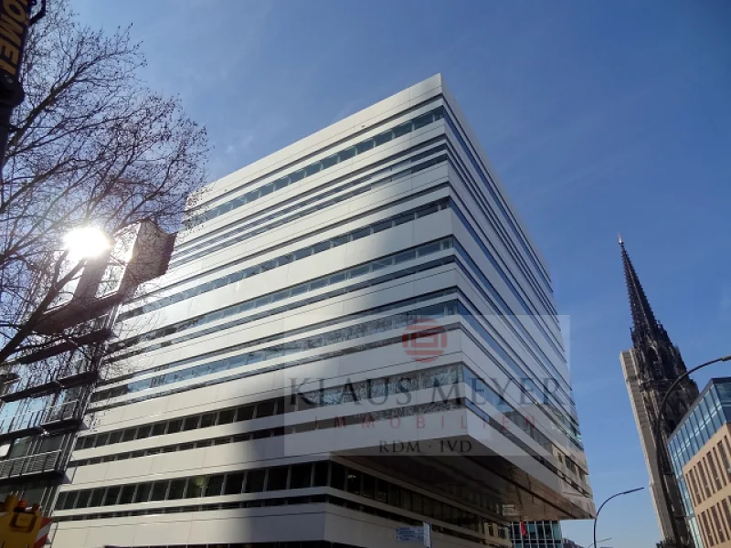 Wir freuen uns auf Sie - Büro/Praxis mieten in Hamburg - Blick auf Fleet - erstklassiges Büro, 5 Minuten zum Rathausmarkt, provisionsfrei, Gesamtetage 5. OG