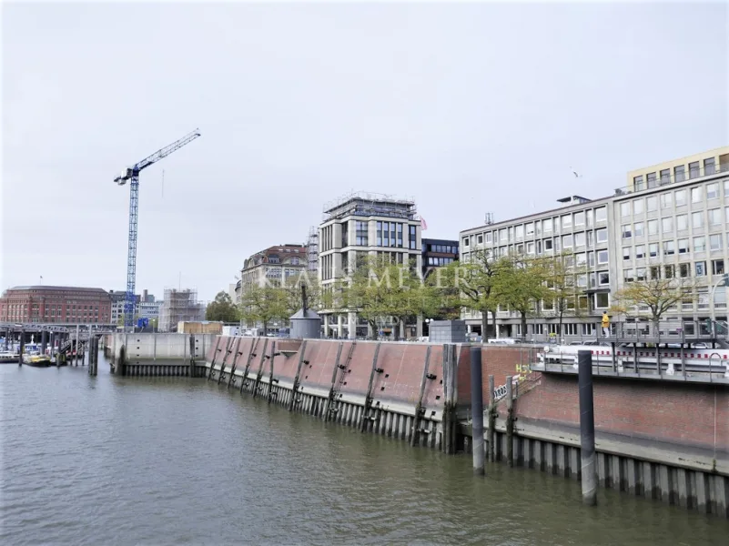 Ansicht u. Umfeld - Büro/Praxis mieten in Hamburg - außergewöhnliche Lage, tolles Ambiente, am Fleet, provisionsfrei