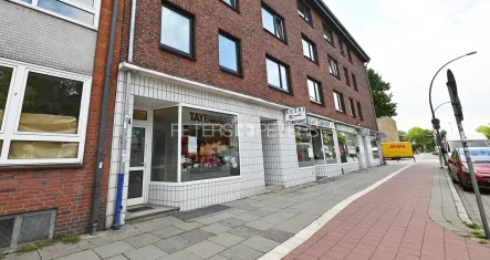 Außen 3 - Laden/Einzelhandel mieten in Hamburg - + Attraktive Gewerbefläche mit top Sichtbarkeit +