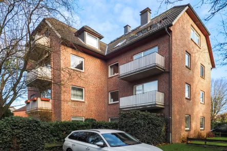 die Westseite - Wohnung kaufen in Bargteheide - Bargteheide-Zentrum: Gepflegte, helle 3-Zimmer-Wohnung mit Balkon und PKW-Stellplatz