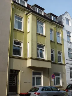 Hausansicht - Wohnung mieten in Hamburg - Handliche 1-Zimmer-Wohnung