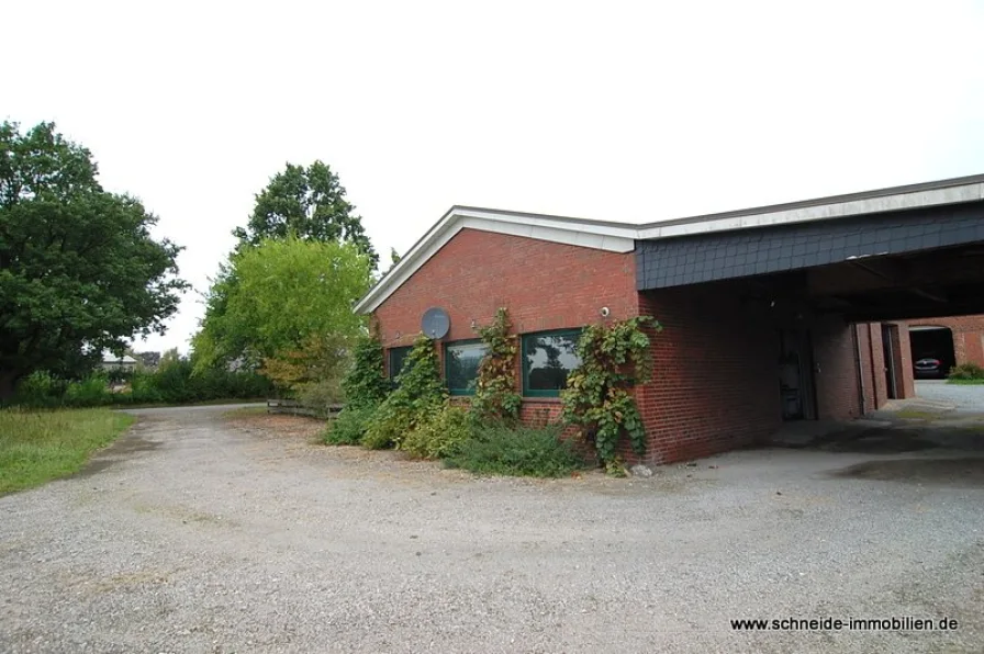 Gebäudeansicht - Halle/Lager/Produktion mieten in Hamburg - Ländlich gelegene Lagerhalle (kein KFZ, Reifen o.ä.)