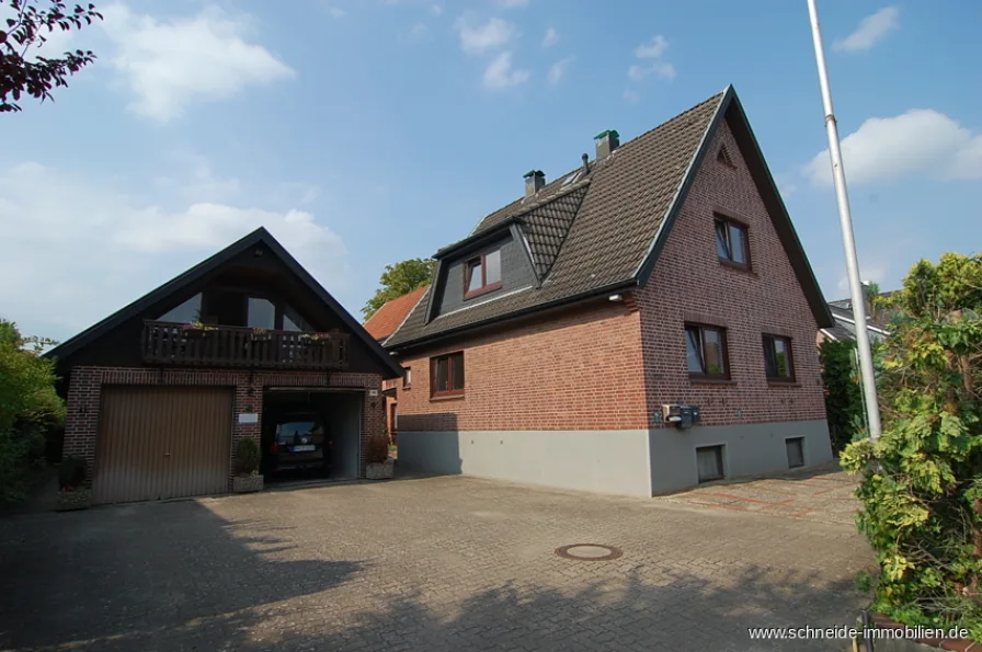 Titel - Haus kaufen in Hamburg - Mehrfamilienhaus mit 3 Wohneinheiten, Wirtschaftsgebäude, großzügigen Nebenflächen und großen Garten