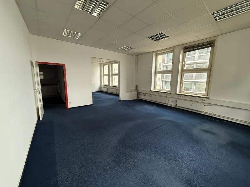 Büro 1