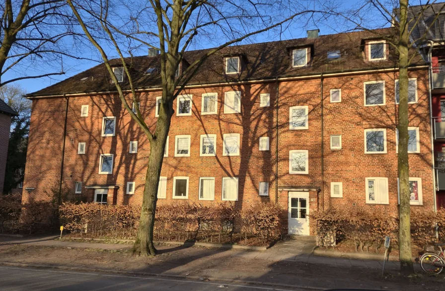 Weddestraße 47-49 - Haus kaufen in Hamburg - Kapitalanlage - Mehrfamilienhaus mit 14 Wohnungen - Courtagefrei