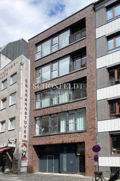 Aussenansicht - Büro/Praxis mieten in Hamburg - Hochwertige und moderne Bürofläche in Stadtmitte mit Blick auf den Nikolaifleet!