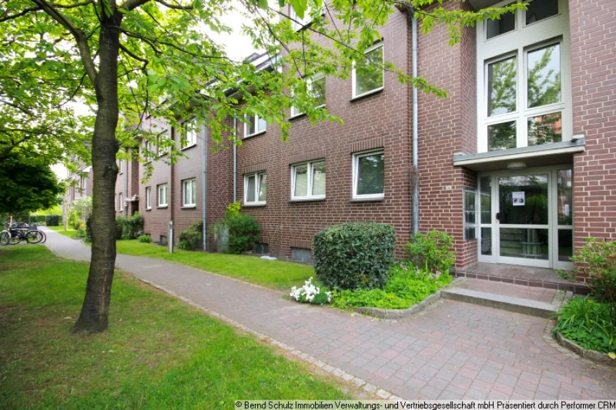 1 Hausansicht - Wohnung kaufen in Schenefeld - großzügige 3-Zimmer in gepflegter Anlage