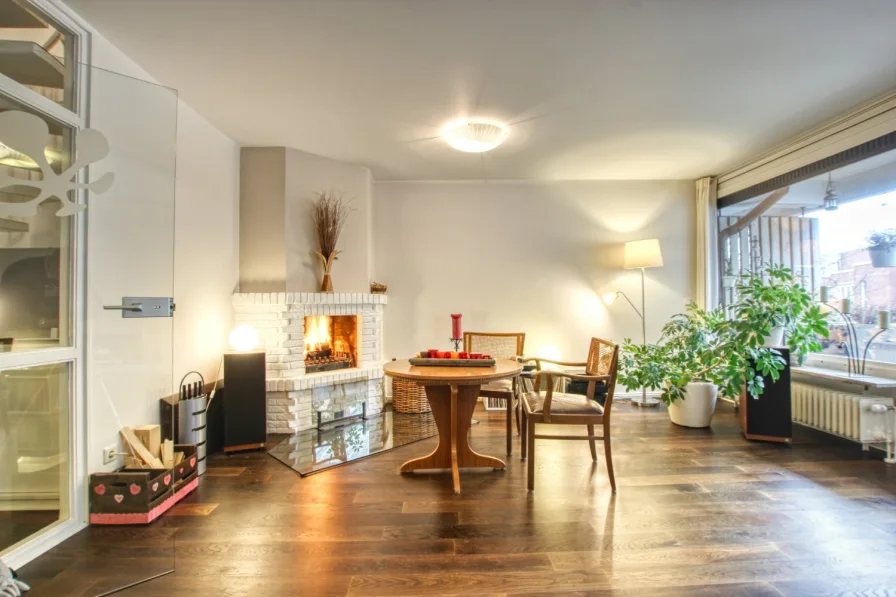 Ansicht - Wohnung kaufen in Hamburg - DREAMHOUSE Immobilien: Haus im Haus mit Wellnessbereich