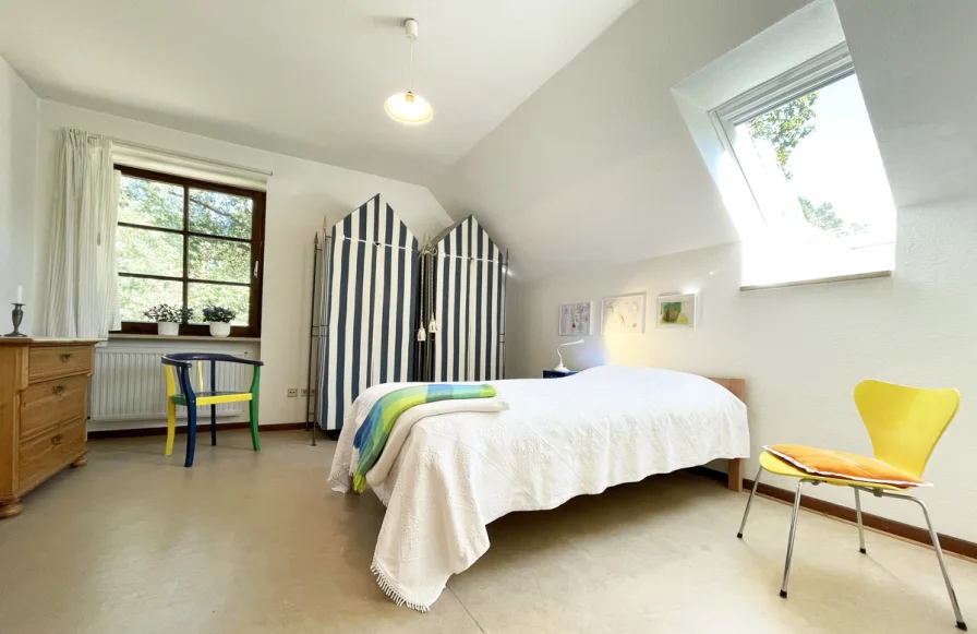 Schlafzimmer DG