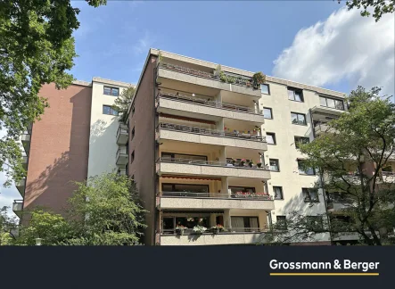 Hausansicht - Wohnung kaufen in Norderstedt / Garstedt - In direkter Nähe zum Herold-Center