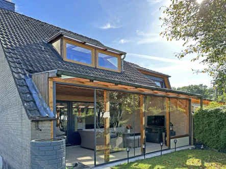 Außenansicht - Haus kaufen in Jesteburg - Modernisierte Doppelhaushälfte in Jesteburg