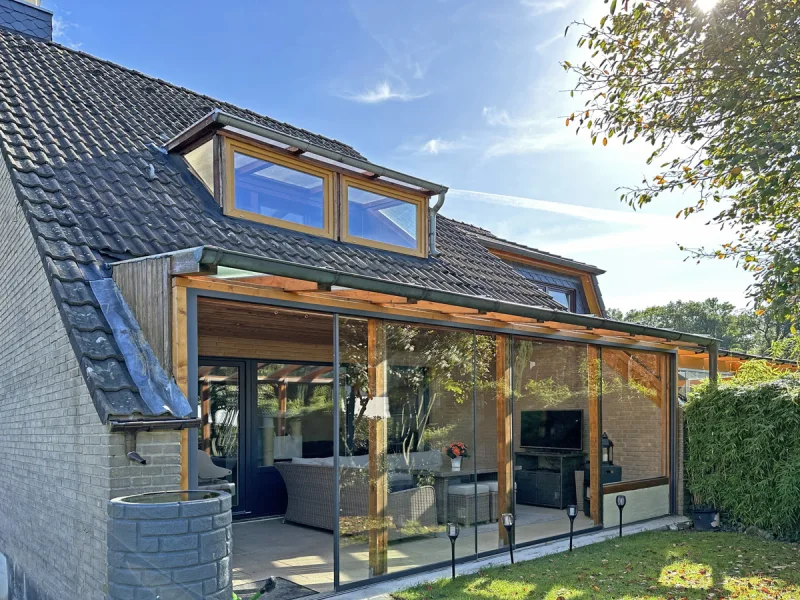 Außenansicht - Haus kaufen in Jesteburg - Modernisierte Doppelhaushälfte in Jesteburg