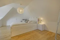 Schlafzimmer Spitzboden
