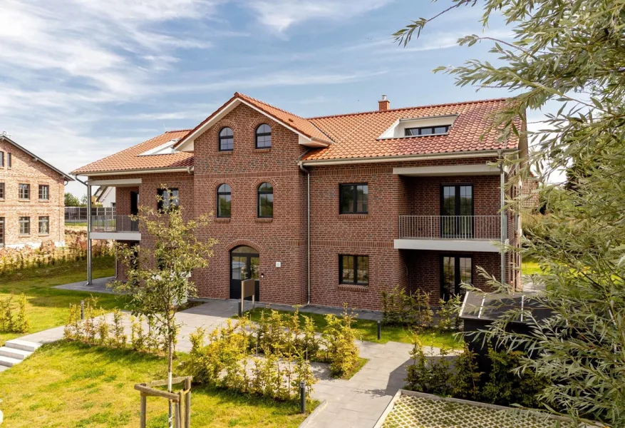 Außenansicht - Haus kaufen in Dassow / Rosenhagen - Neubau mit vier Ferienwohnungen in attraktiver Strandnähe