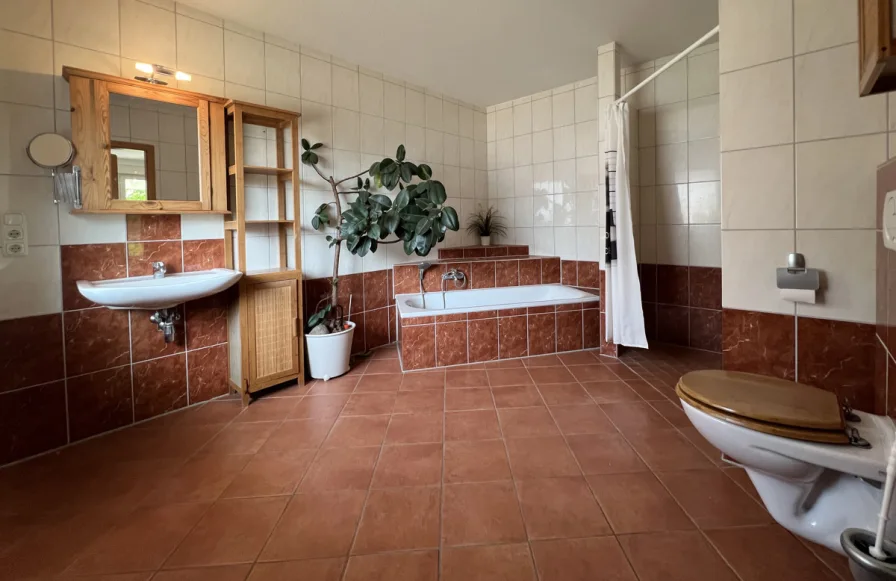 Badezimmer EG