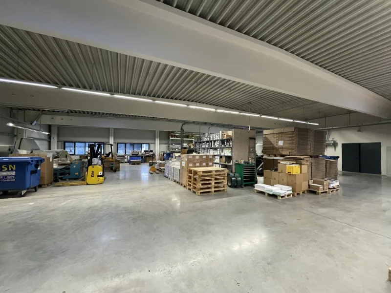 Impressionen - Halle/Lager/Produktion kaufen in Tornesch - Hochwertige Produktionsimmobilie mit Büro und Anbaureserve zu kaufen