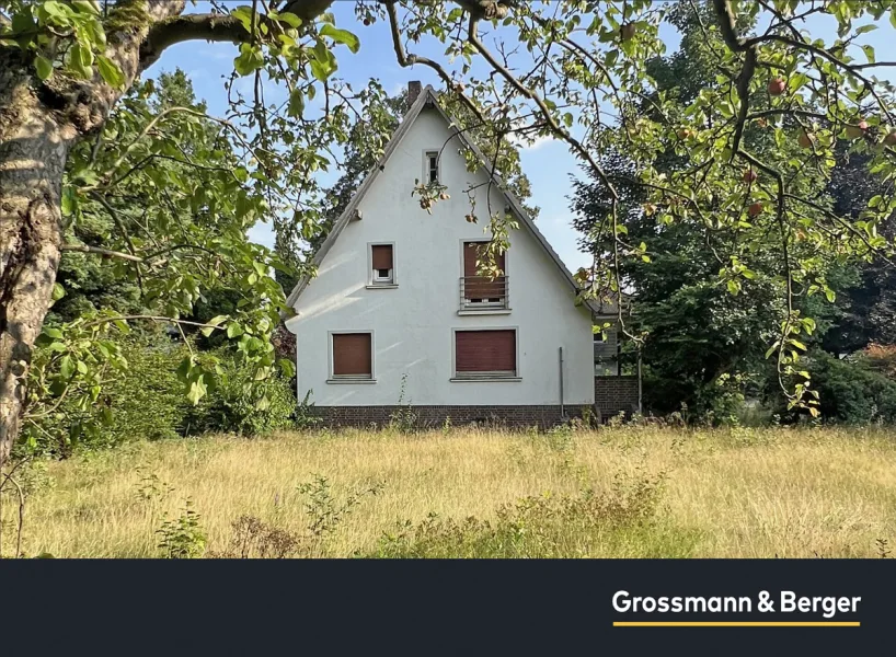 Hausansicht Rückseite - Grundstück kaufen in Hamburg - Baugrundstück mit Nähe zum Alsterlauf