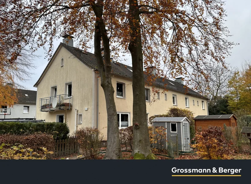 Objektansicht - Haus kaufen in Hamburg - Modernisiertes Reihenmittelhaus in Heimfeld