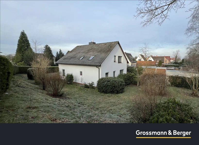 Portaltitelbild - Haus kaufen in Neu Wulmstorf - Zweifamilienhaus auf tollem Grundstück