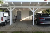 Stellplatz im Carport mit Lagerraum