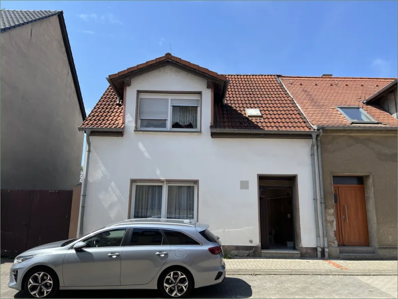  - Haus kaufen in Roßlau - Preissenkung! Einfamilienhaus mit Garten und viel Potenzial in Roßlau