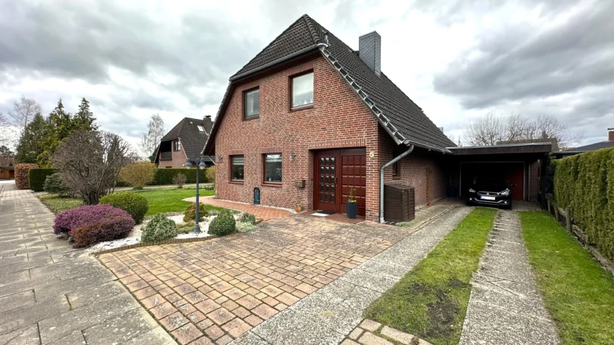Titel - Haus kaufen in Hamburg-Kirchwerder - Traumhaftes Einfamilienhaus in Elbnähe auf Erbpacht