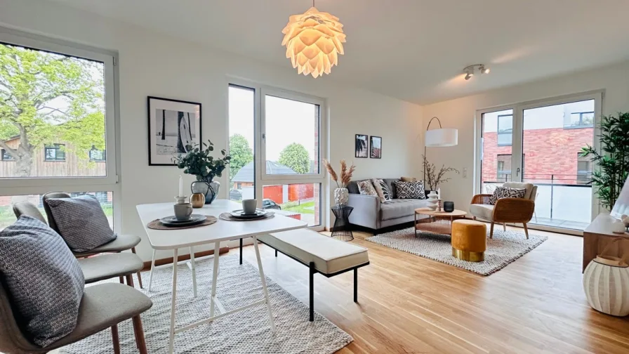 Wohnzimmer - Wohnung kaufen in Heikendorf - Neuer Preis! 4 Zimmer mit Balkon