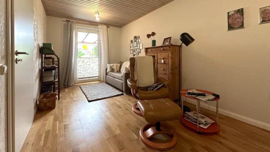 Schlafzimmer / Arbeitszimmer