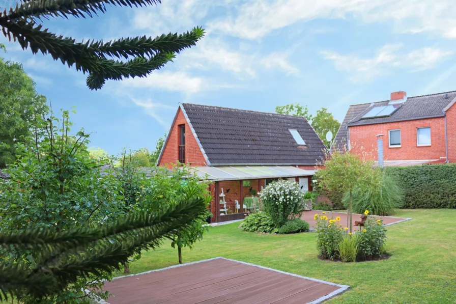 Titelbild - Haus kaufen in Schashagen - Bezauberndes Ferienidyll in Ostseenähe