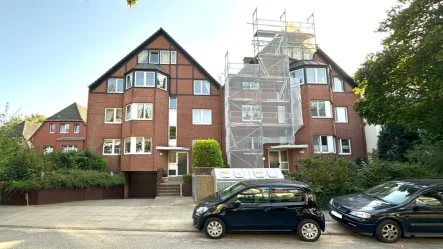 Titelbild - Wohnung kaufen in Hamburg-Bergedorf - Kapitalanlage! 3-Zimmer-Wohnung mit Stellplatz